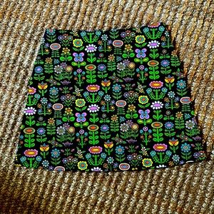 Nooworks Awesome Blossom mini skirt, EUC!